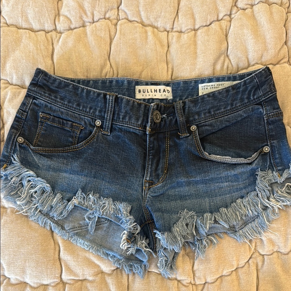 Bullhead denim cut off shorts